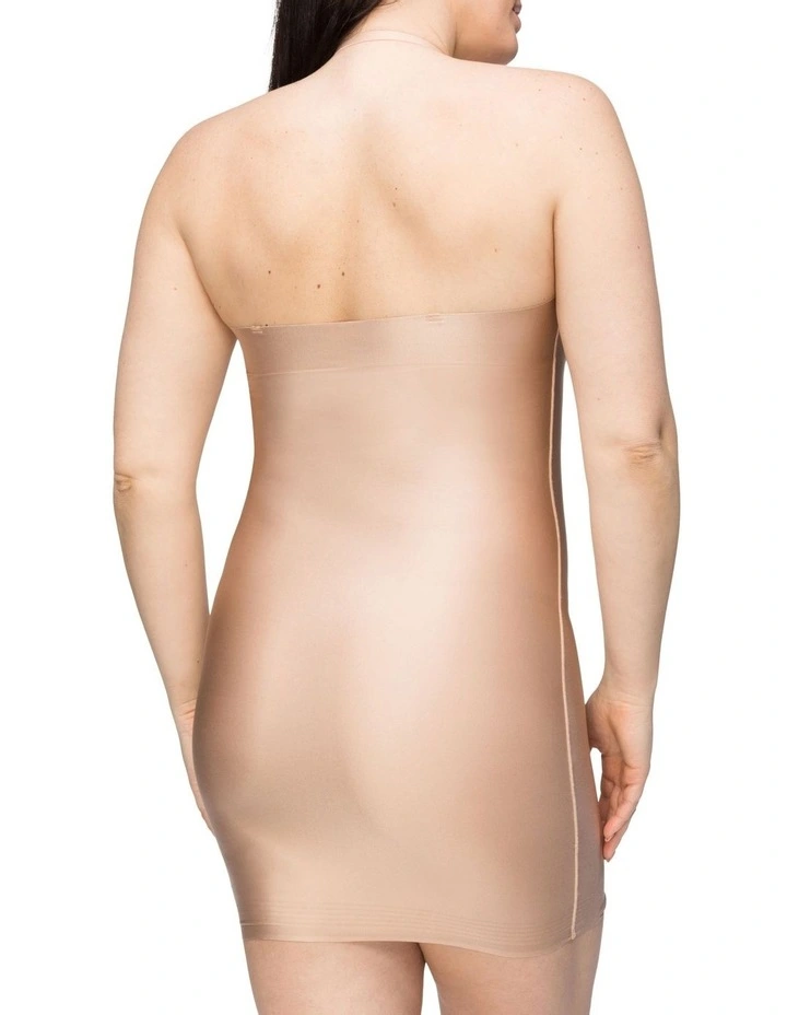 The Sweeping Curves Slip Warm Taupe 5 The Sweeping Curves Slip Warm Taupe - Image 5