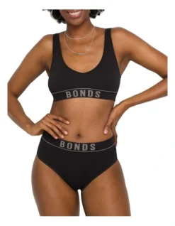 Bonds Originals Retro Rib Deep V Bra In Black -SOHO Shop 703271890 703265770 4 720x928
