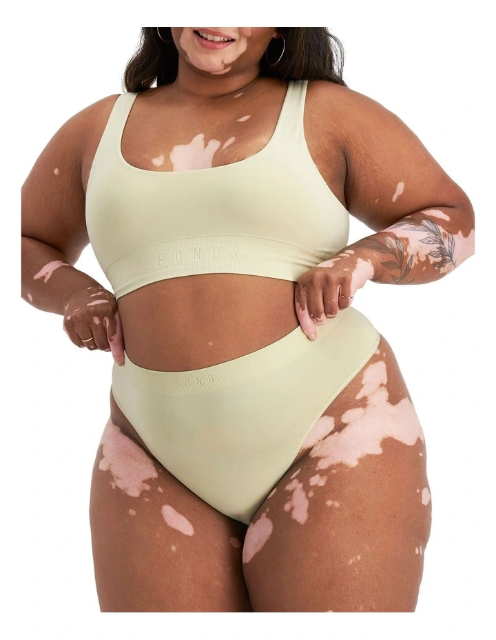 Bonds Bases Gee String Brief In Winter Morning 1 Bonds Bases Gee String Brief In Winter Morning