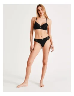 Chloe & Lola Harlow G-String In Black