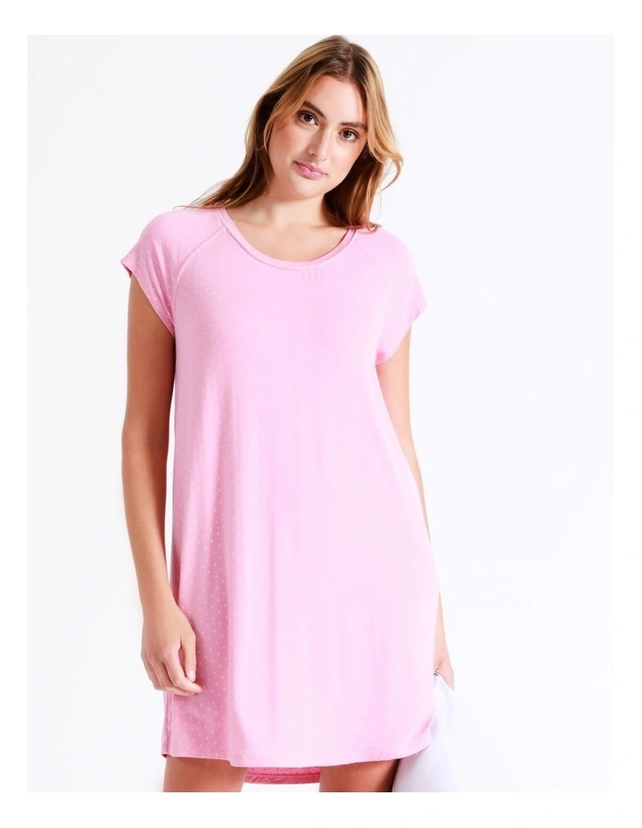 Chloe & Lola Bamboo Short Sleeve Nightie In Pink 4 Chloe & Lola Bamboo Short Sleeve Nightie In Pink - Image 4