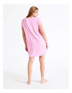 Chloe & Lola Bamboo Short Sleeve Nightie In Pink 11 Chloe & Lola Bamboo Short Sleeve Nightie In Pink -SOHO Shop 929422000 939067840 5 720x928
