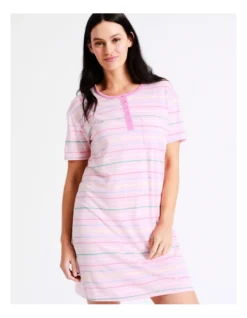 SOHO Raglan Sleeve Nightie In Pink -SOHO Shop 929542510 6 720x928
