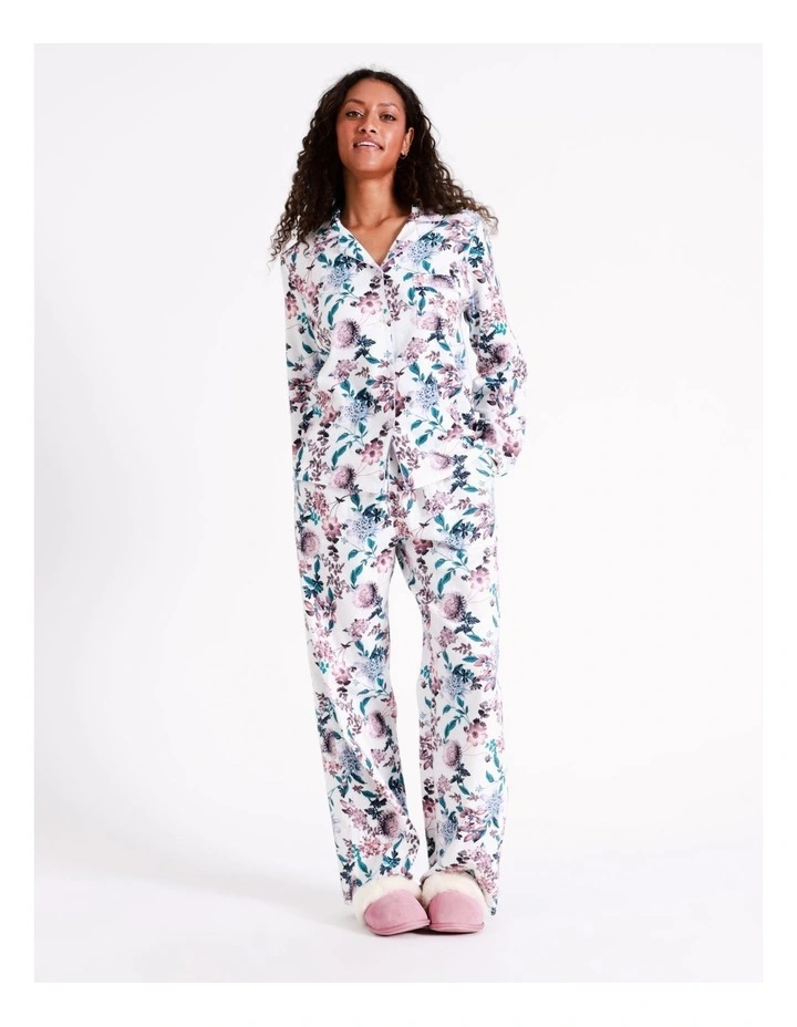 SOHO Twill Flannelette Pyjama Set In White Floral 6 SOHO Twill Flannelette Pyjama Set In White Floral - Image 6