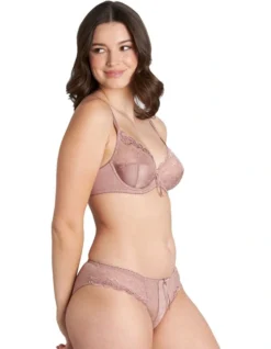 Front Page -SOHO Shop 977179330 2 720x928